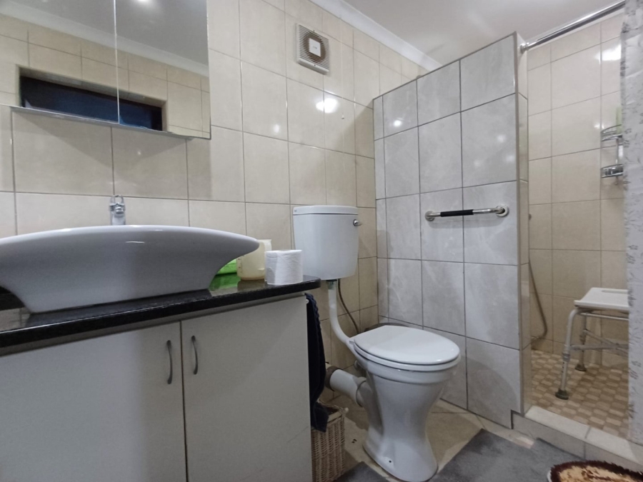 4 Bedroom Property for Sale in Stilfontein Ext 4 North West